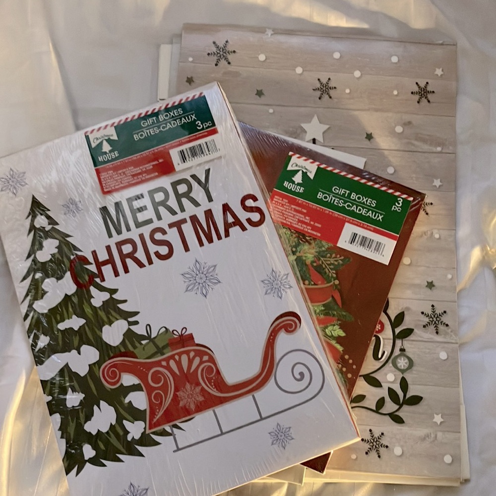 3/15💋Christmas box bundle of 8